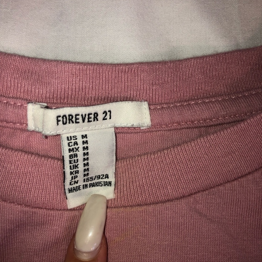 Pink Graphic Crop Top - Picture 2 of 3